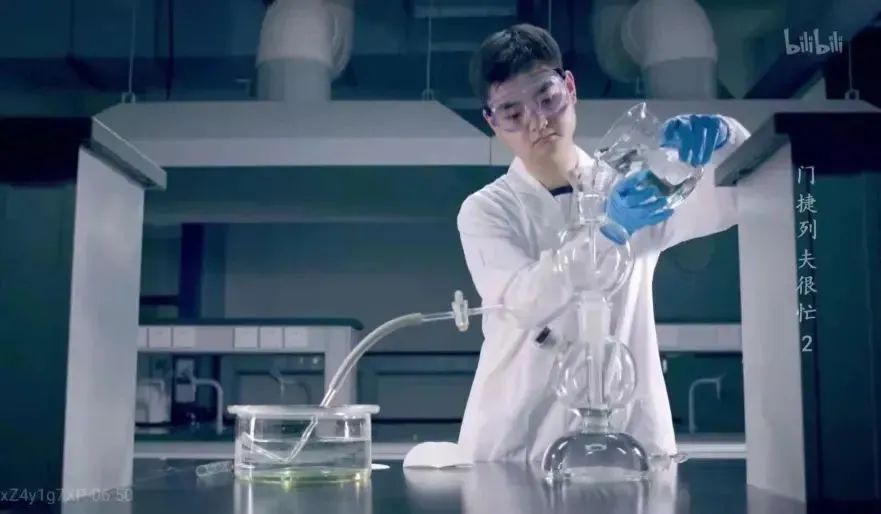 央視8.5高分的化學紀錄片《門捷列夫很忙》 搞笑又有趣 大人小孩都看上癮了！